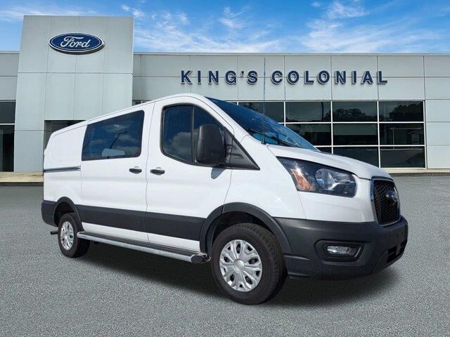 2025 Ford Transit 250 — photo 1 of 26
