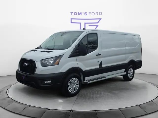 2025 Ford Transit 250