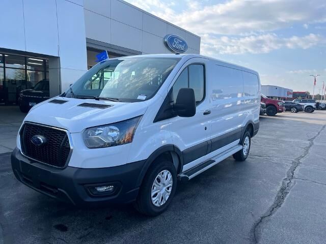 2025 Ford Transit 250 — photo 1 of 26