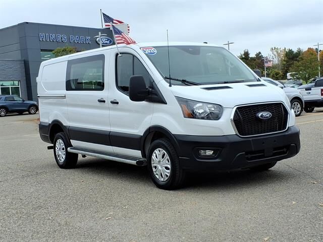 2025 Ford Transit 250