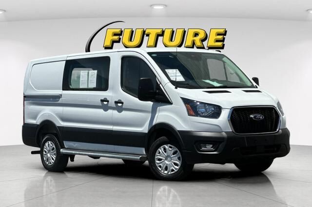 2025 Ford Transit 250 — photo 1 of 3