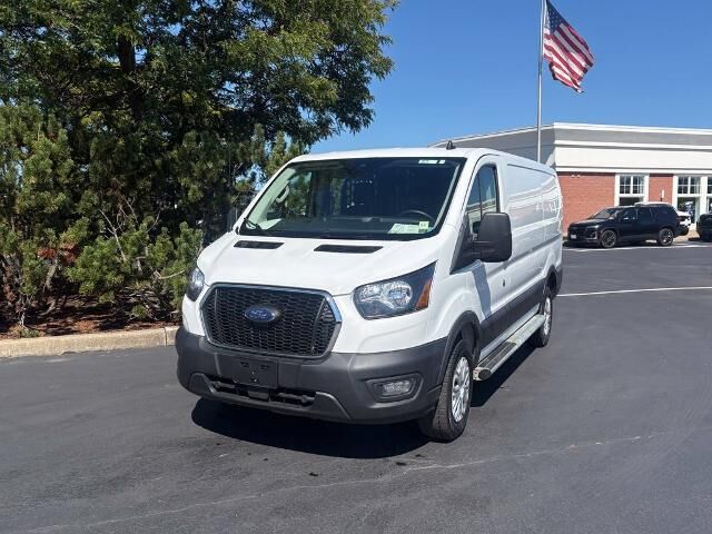 2025 Ford Transit 250