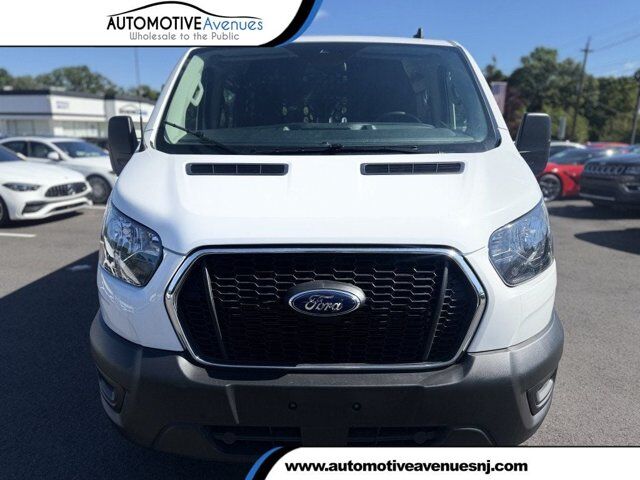 2025 Ford Transit Cargo Van T-250 130'' Low Rf 9070 GVWR RWD w/ Exterior Upgrade Pkg — photo 1 of 2