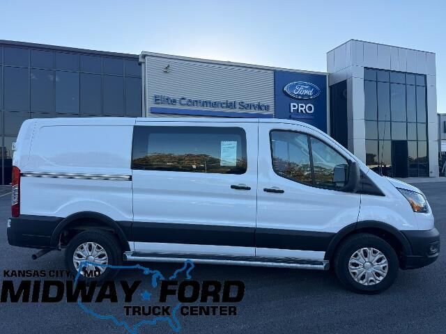 2025 Ford Transit 250