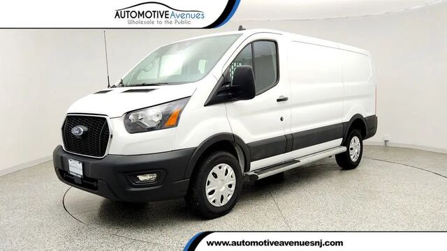 2025 Ford Transit 250