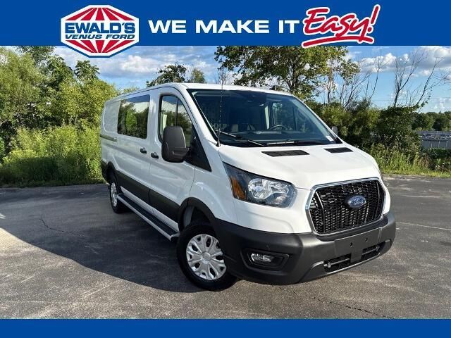 2025 Ford Transit 250