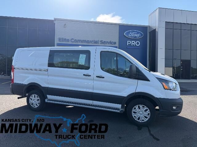 2024 Ford Transit 250