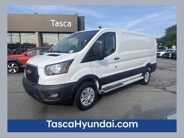 2025 Ford Transit 250 — photo 1 of 14