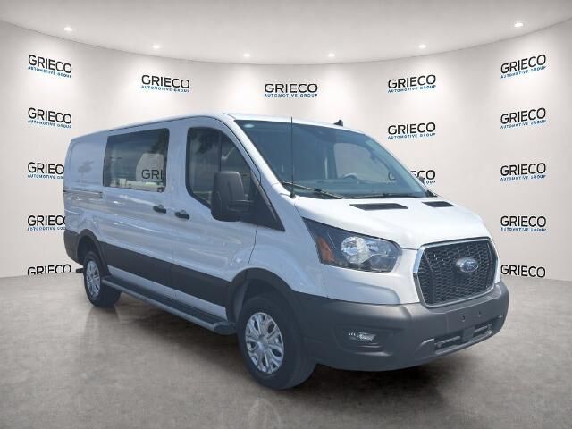 2025 Ford Transit 250