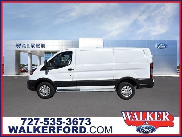 2025 Ford Transit 250