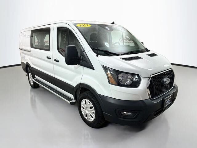 2025 Ford Transit 250