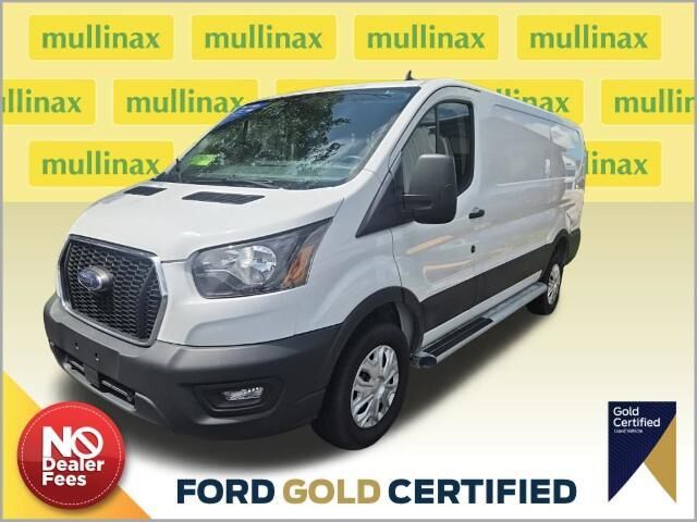 2025 Ford Transit 250
