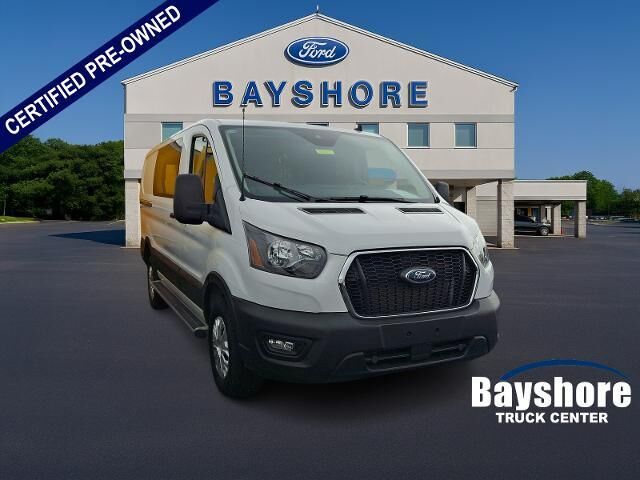 2025 Ford Transit 250
