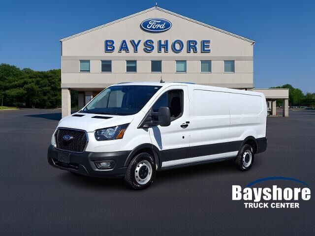 2023 Ford Transit 250 — photo 1 of 1