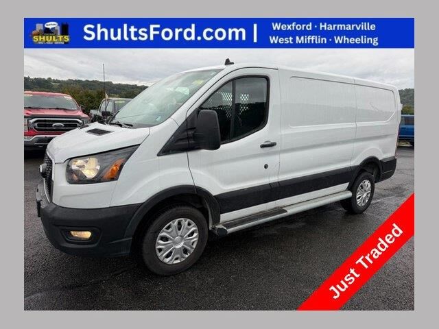 2025 Ford Transit 250