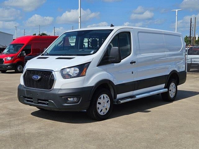 2025 Ford Transit 250