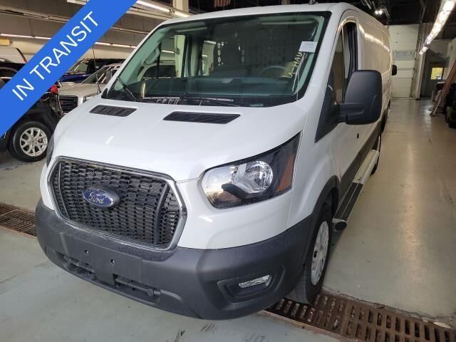 2025 Ford Transit 250