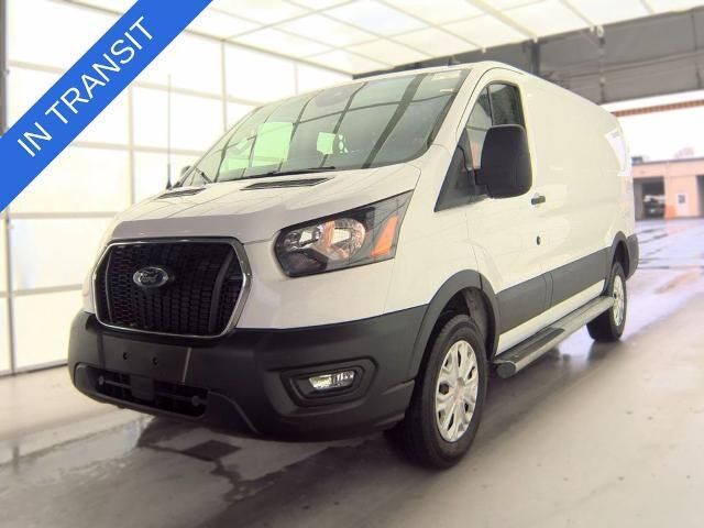 2025 Ford Transit 250