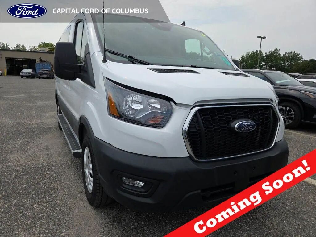 2025 Ford Transit 250 — photo 1 of 4