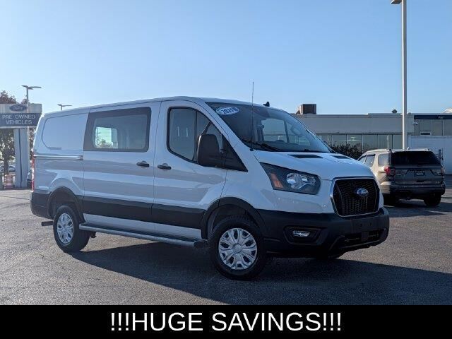 2025 Ford Transit 250