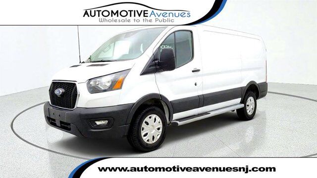 2025 Ford Transit Cargo Van T-250 130'' Low Rf 9070 GVWR RWD w/ Exterior Upgrade Pkg — photo 1 of 1