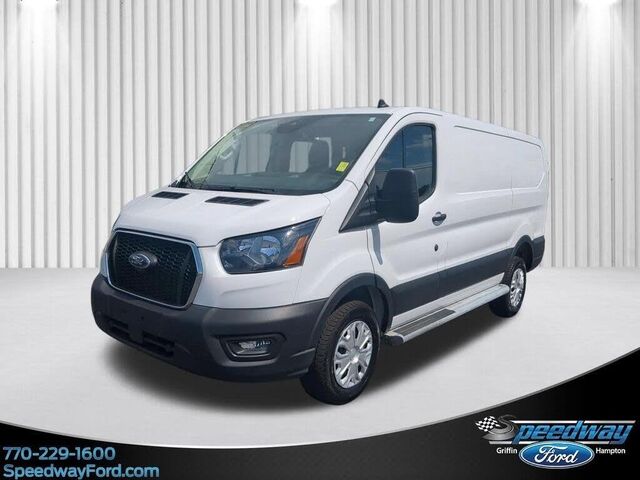 2025 Ford Transit 250