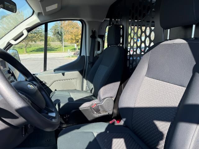 2025 Ford Transit 250