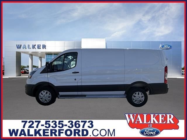 2025 Ford Transit 250
