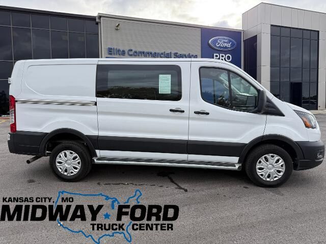 2025 Ford Transit 250