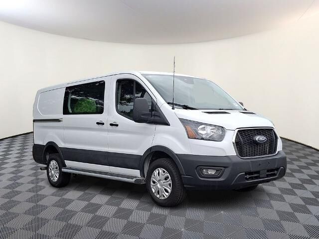 2025 Ford Transit 250