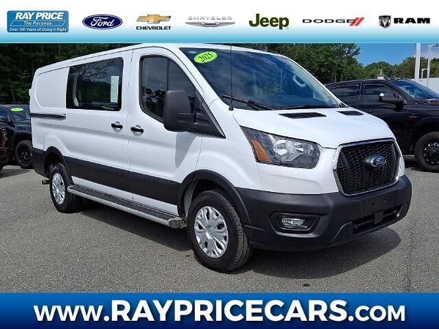 2025 Ford Transit 250