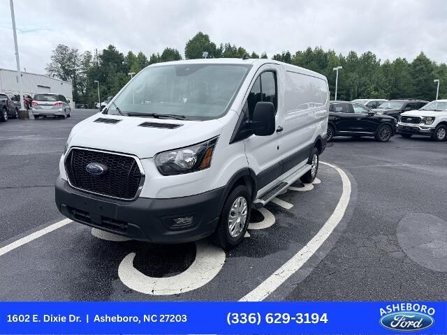 2025 Ford Transit 250