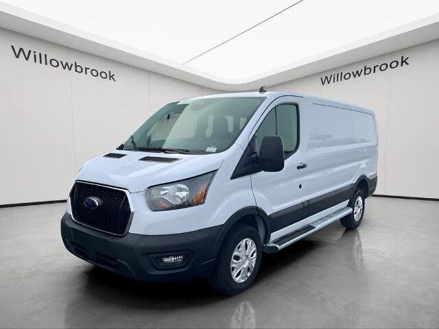 2025 Ford Transit 250