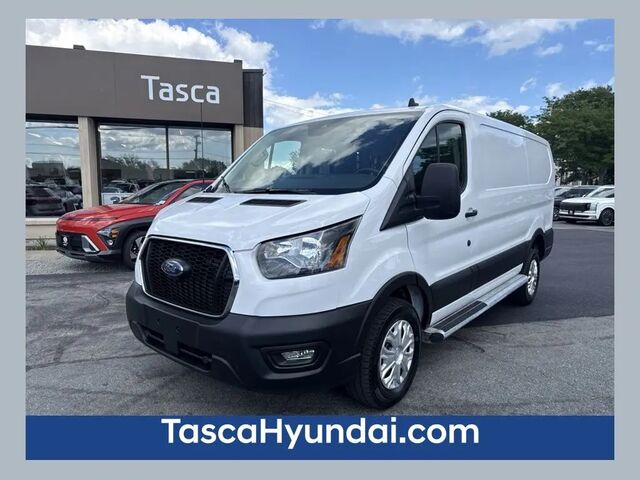2025 Ford Transit 250