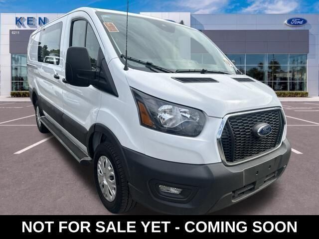 2025 Ford Transit 250