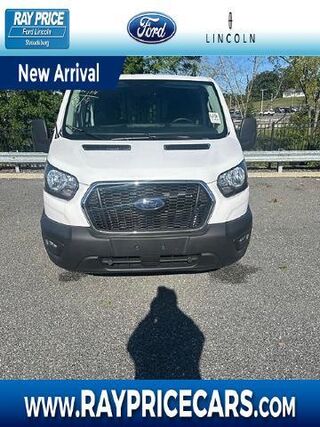 2025 Ford Transit 250