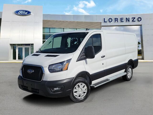 2025 Ford Transit 250