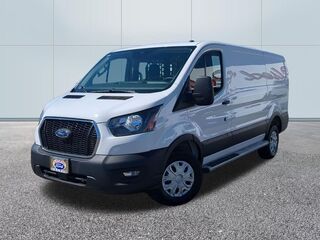 2025 Ford Transit 250
