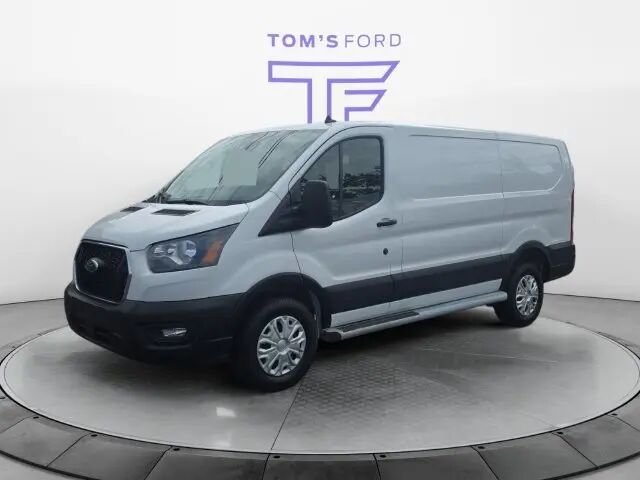 2025 Ford Transit 250