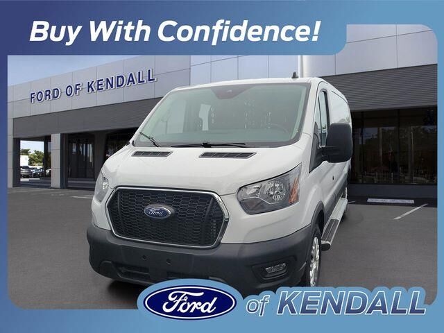2025 Ford Transit 250