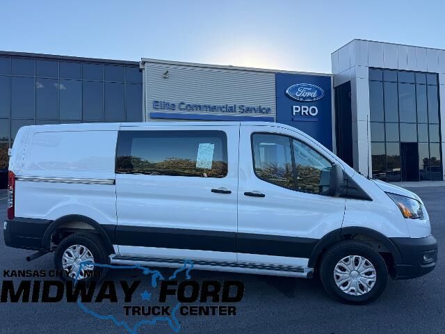 2025 Ford Transit 250