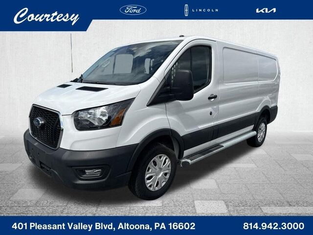 2025 Ford Transit 250