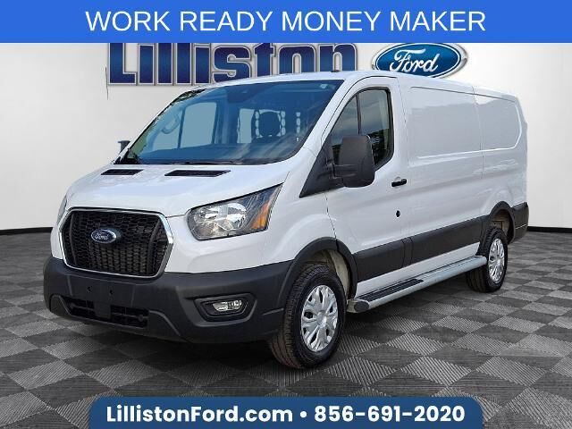 2025 Ford Transit 250