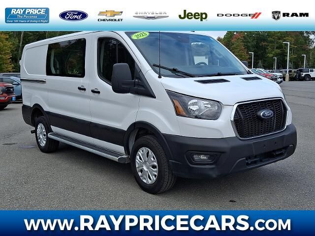 2025 Ford Transit 250