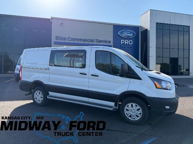 2024 Ford Transit 250