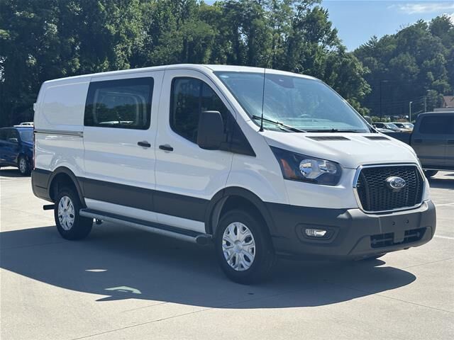 2025 Ford Transit 250
