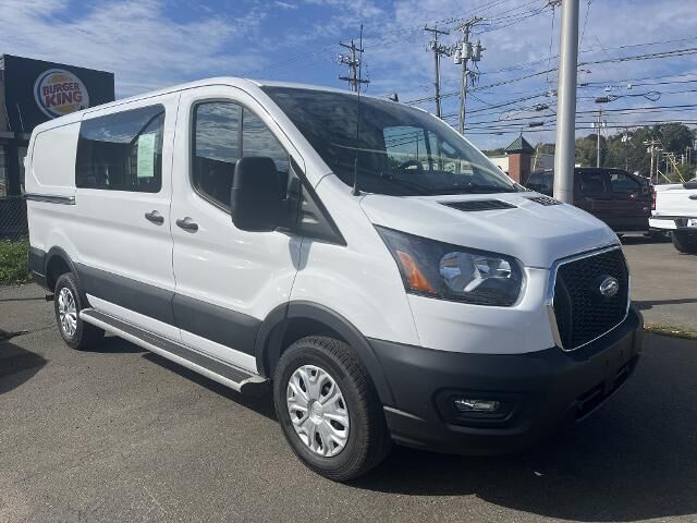 2025 Ford Transit 250