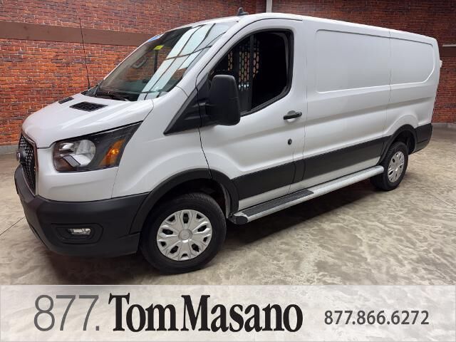 2025 Ford Transit 250