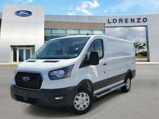 2025 Ford Transit 250