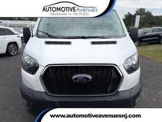 2025 Ford Transit Cargo Van T-250 130'' Low Rf 9070 GVWR RWD w/ Exterior Upgrade Pkg &amp; SYNC3